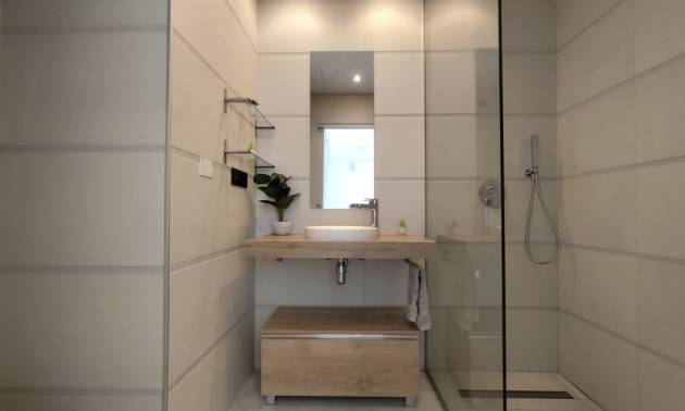 Sale - Apartment - El Raso