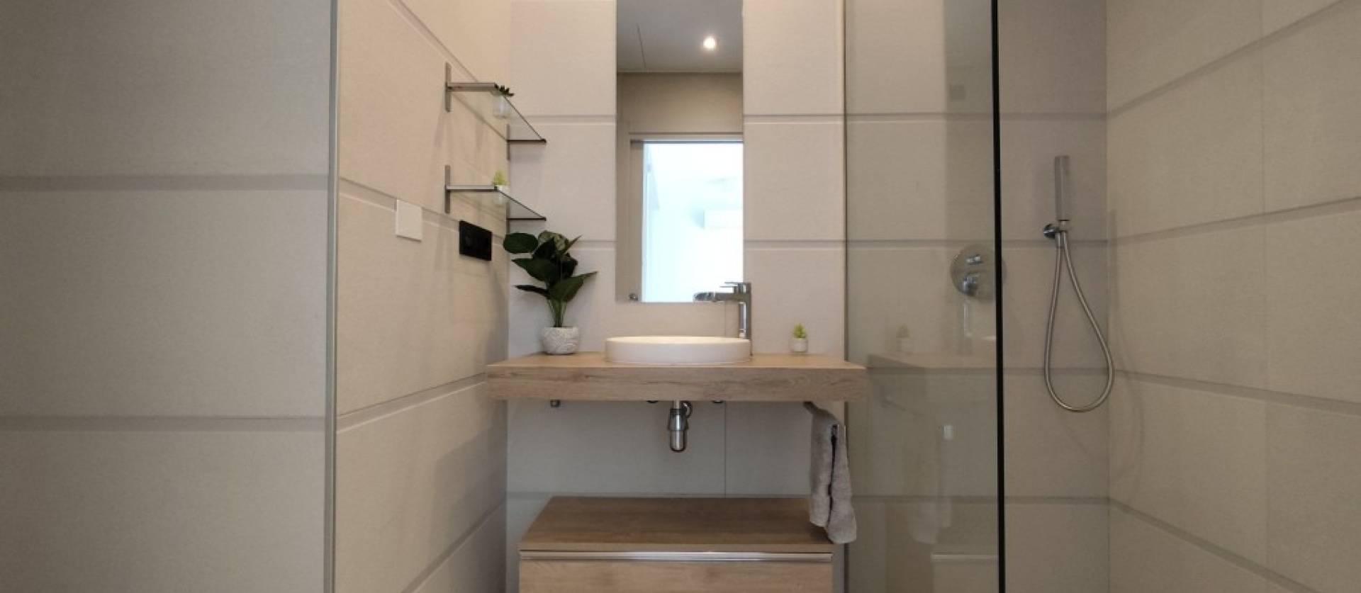 Sale - Apartment - El Raso