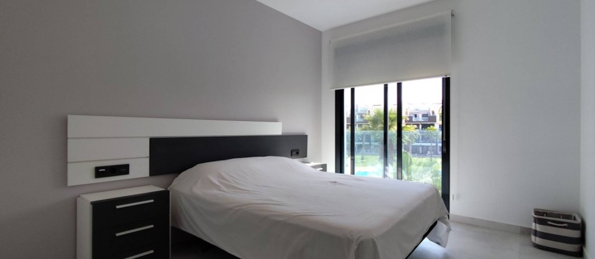 Sale - Apartment - El Raso