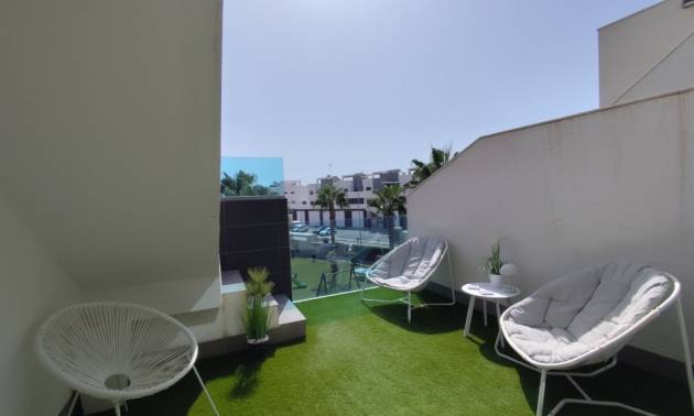 Sale - Apartment - El Raso