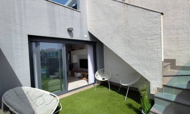 Sale - Apartment - El Raso
