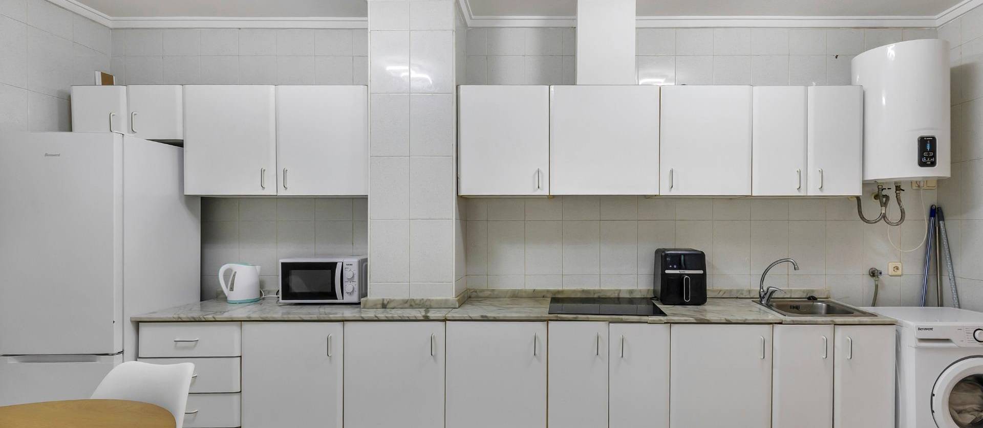 Sale - Ground Floor - Torrevieja - Centro