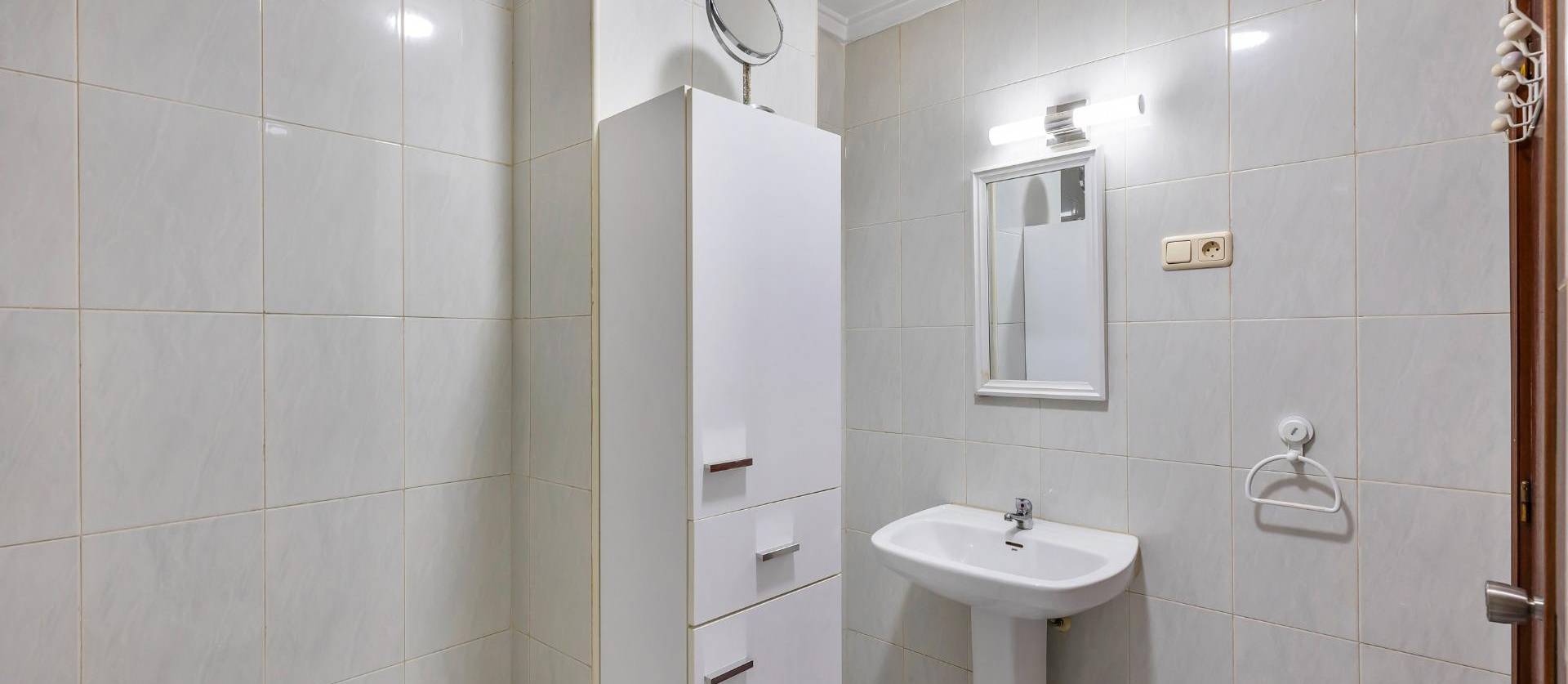 Sale - Ground Floor - Torrevieja - Centro