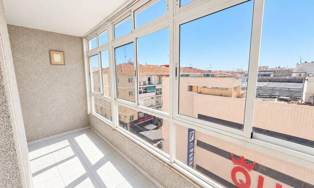 Sale - Apartment - Torrevieja - Estacion de autobuses