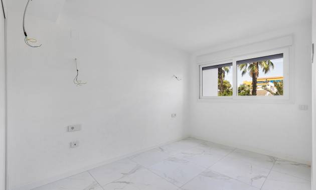 Sale - Apartment - Torrevieja - Punta Prima
