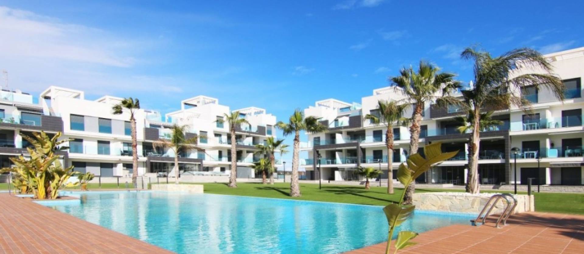 Sale - Apartment - El Raso