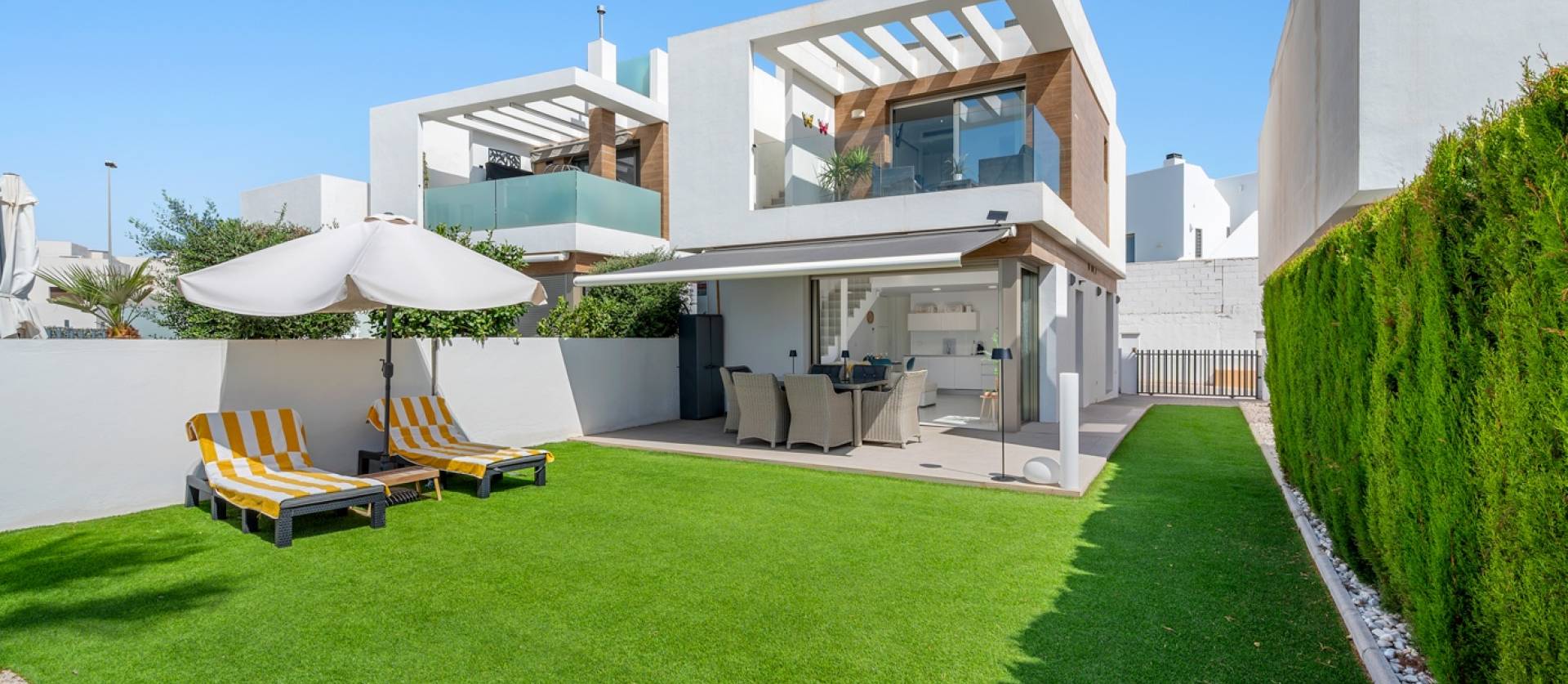Sale - Villa - Orihuela Costa - Villamartín