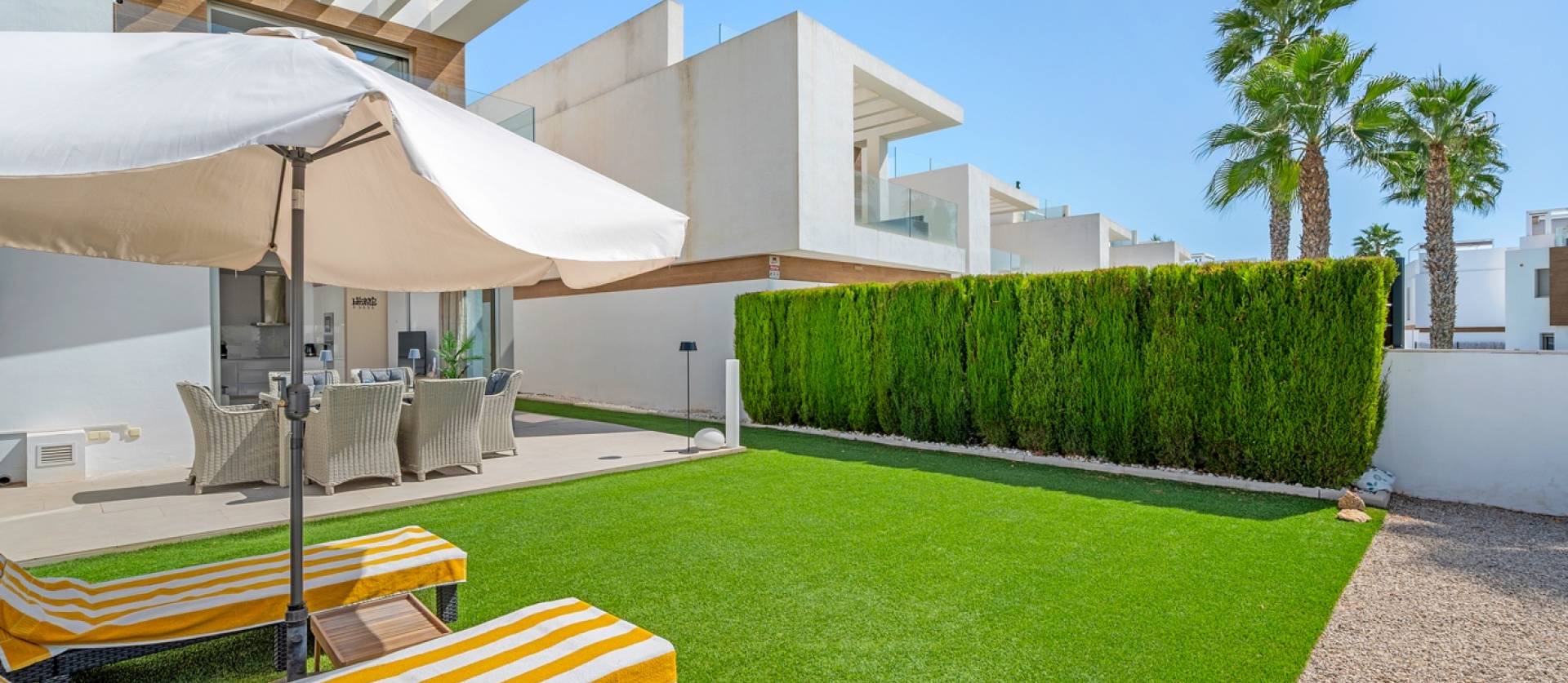 Sale - Villa - Orihuela Costa - Villamartín