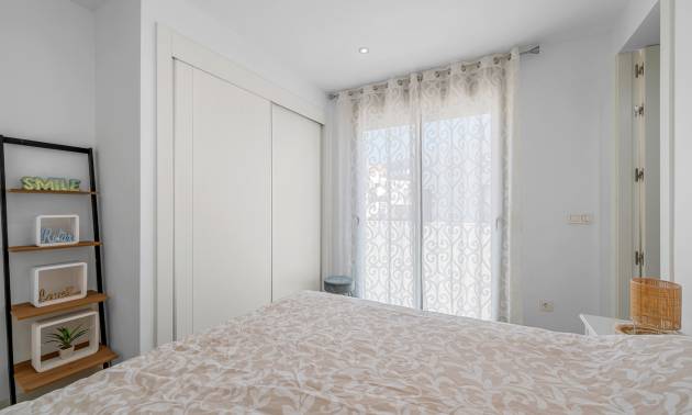Sale - Villa - Orihuela Costa - Villamartín