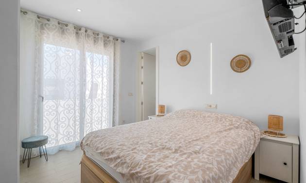 Sale - Villa - Orihuela Costa - Villamartín
