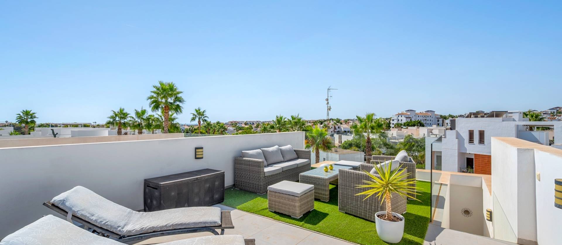 Sale - Villa - Orihuela Costa - Villamartín