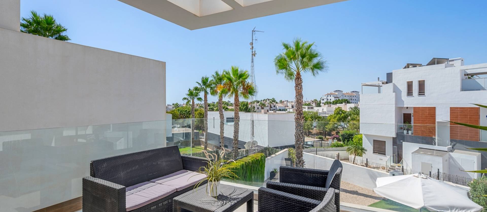 Sale - Villa - Orihuela Costa - Villamartín