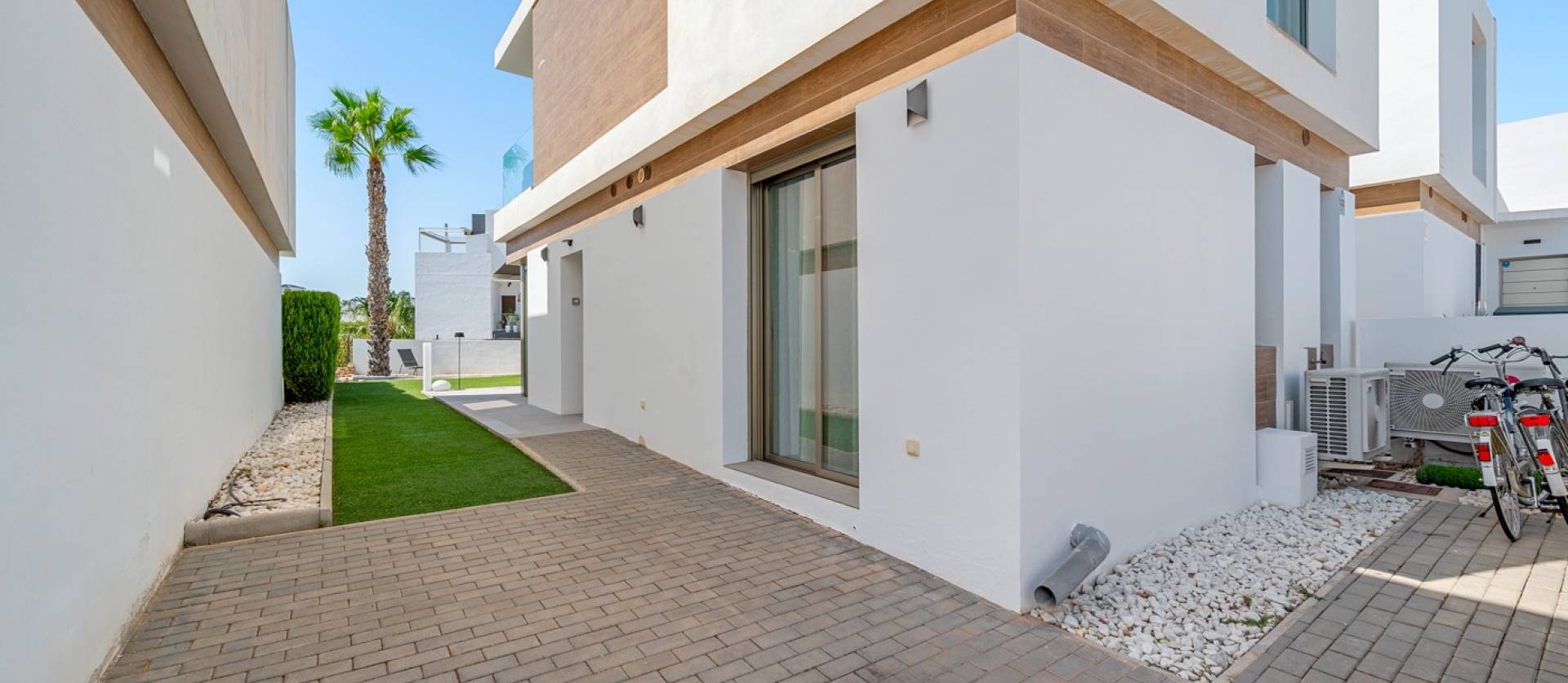 Sale - Villa - Orihuela Costa - Villamartín