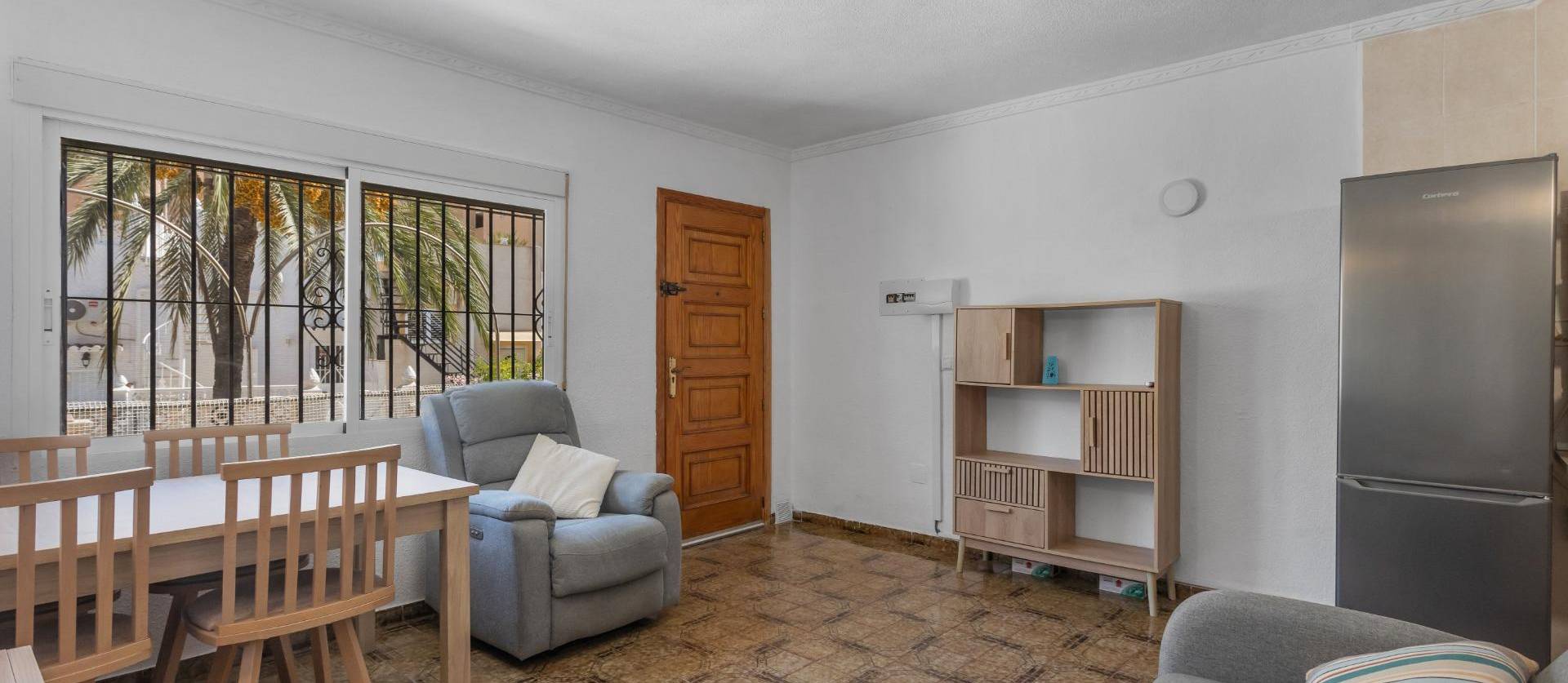 Sale - Bungalow - Torrevieja - Torre del moro