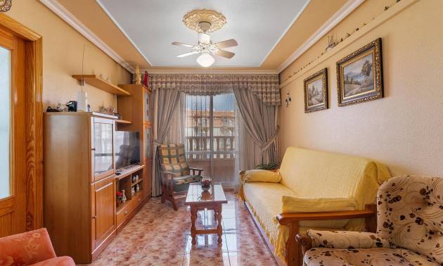 Sale - Apartment - Torrevieja - La Mata pueblo