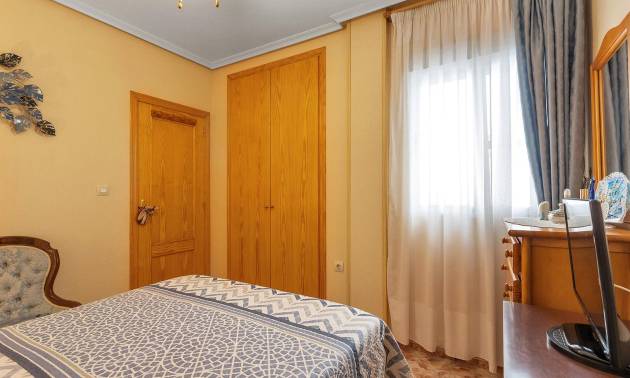 Sale - Apartment - Torrevieja - La Mata pueblo