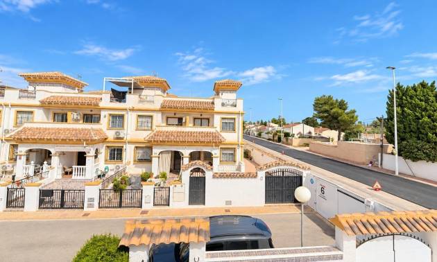 Sale - Townhouse - Torrevieja - El limonar