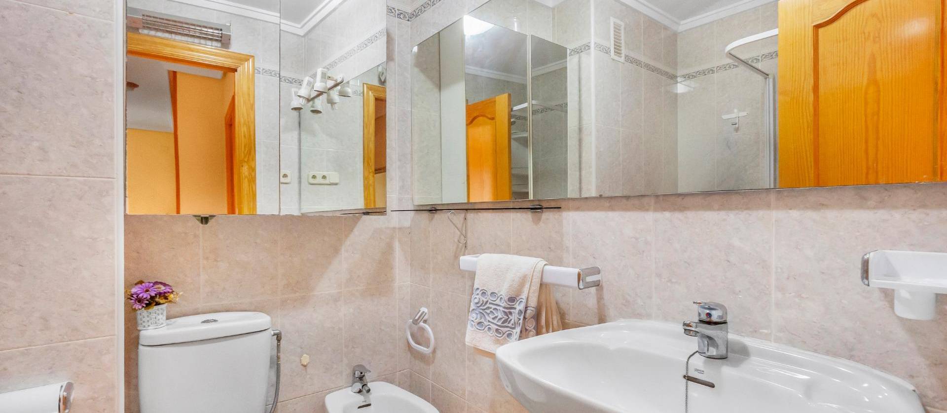 Sale - Apartment - Torrevieja - Playa del cura